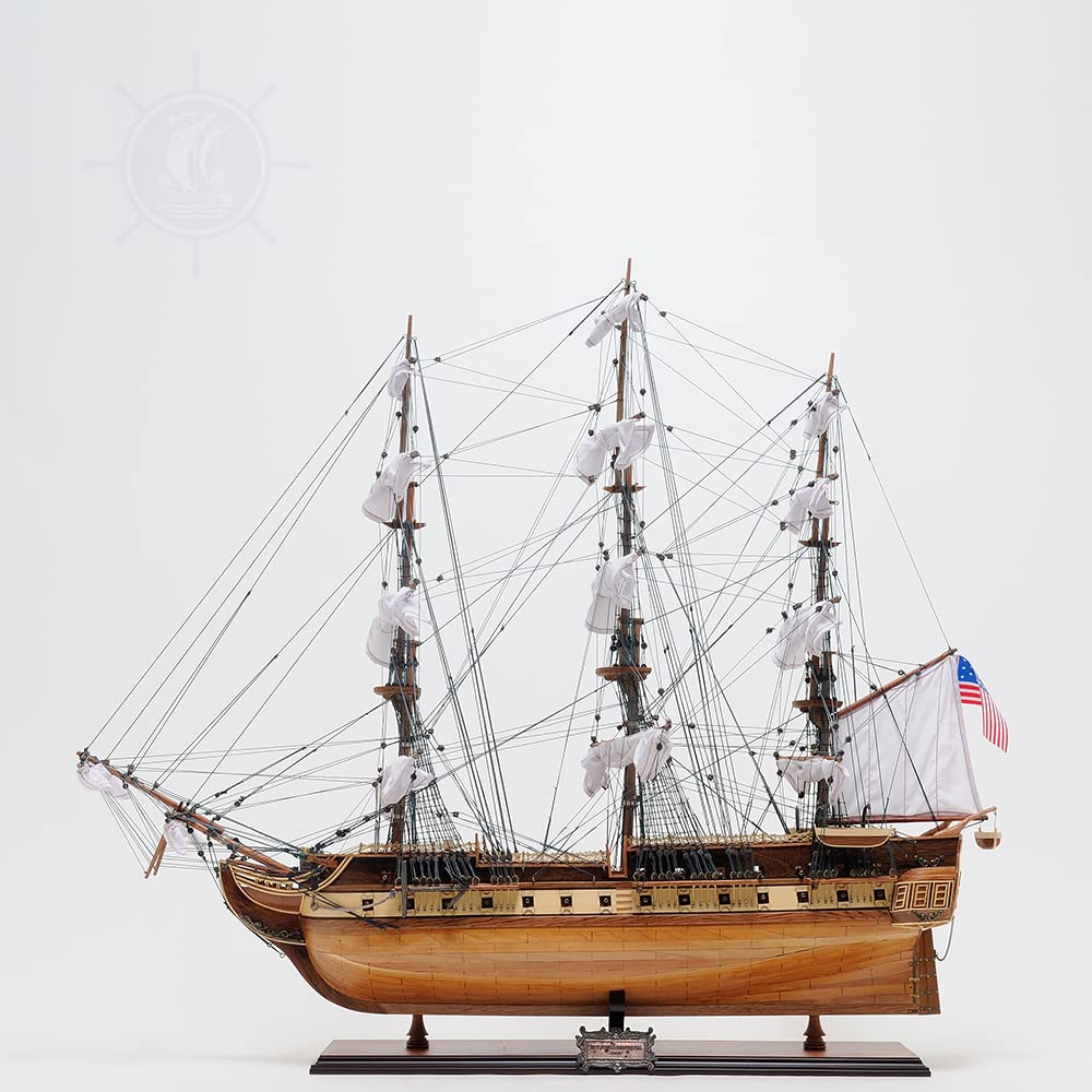 Amazon.com: Old Modern Handicrafts USS Constitution Model with